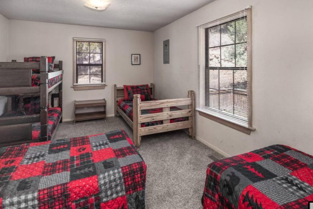 Coronado, Cabin At Ruidoso, With Forest View Luaran gambar
