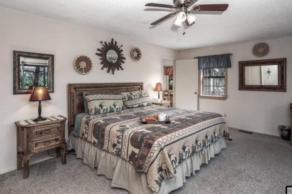 Coronado, Cabin At Ruidoso, With Forest View Luaran gambar